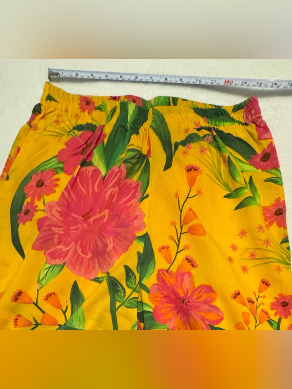 NEW Farm Rio x Anthropologie Women’s Yellow Floral Lightweight Pants Size M - Picture 5 of 6